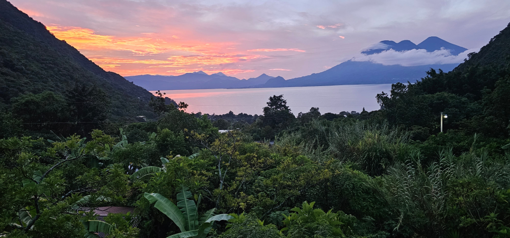 Het meer van Atitlan