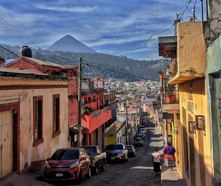 Quetzaltenango stad met vulkaan